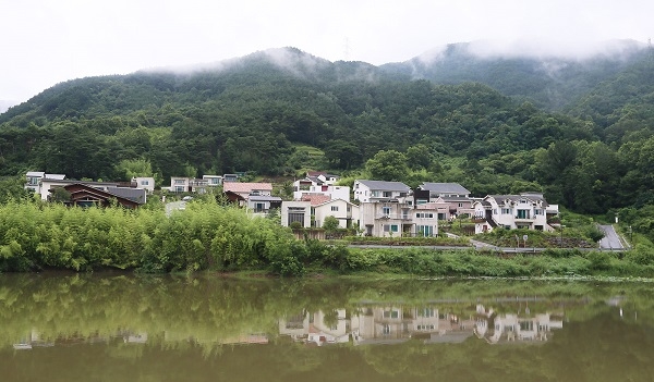 ▲오는 25일 오전 10시부터 오후 5시까지 구례예술인마을 정기축제를 연다.(사진제공=구례군)