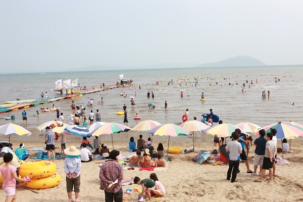 ▲보성군 율포솔밭해수욕장이 오는 22일 개장한다.(사진제공=보성군)