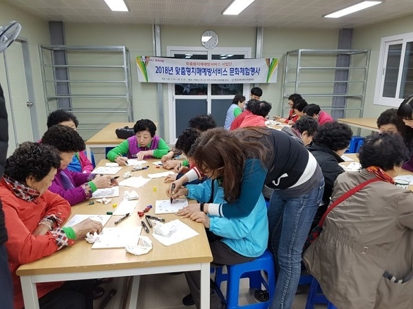 ▲목포시가 ‘2019년 지역사회서비스 투자사업’ 서비스 이용자를 추가 모집한다.(사진제공=목포시)