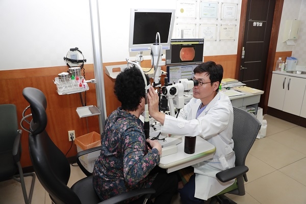 ▲보성군 ‘어르신 백내장 수술비 지원 사업’이 지역 주민들에게 큰 호응을 받고 있다.(사진제공=보성군)