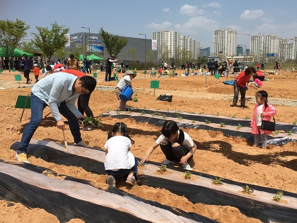 ▲2019년 빛가람공원텃밭 개장식 모습(사진제공=나주시)