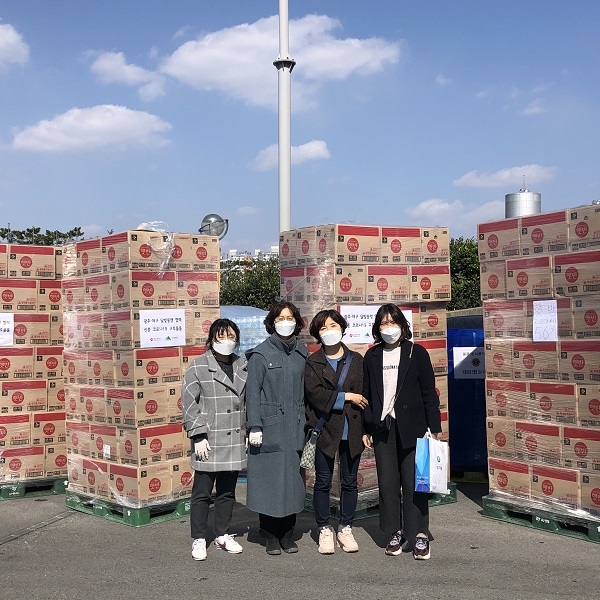 ▲광주광역시는 4일 코로나19 피해가 확산되고 있는 대구광역시에 구호물품을 추가로 전달했다.(사진제공=광주광역시)