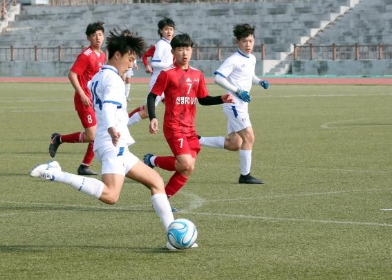 ▲강진군에서 개최된 축구경기 모습.(사진제공=강진군)