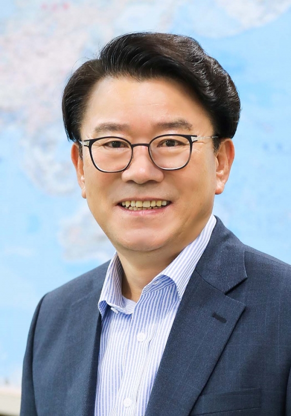 ▲ 신임 한동희 전국시·도의회의장협의회 사무처장