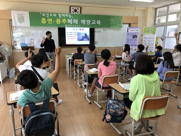 ▲담양군이 10월부터 관내 아동․청소년을 대상으로 흡연 및 음주폐해예방을 위한 교육을 진행하고 있다.(사진제공=담양군)