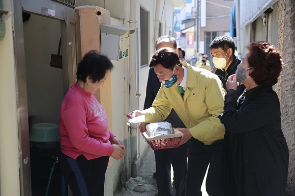 ▲보성군이 전 군민에게 무상으로 마스크를 지급한다.(사진제공=보성군)