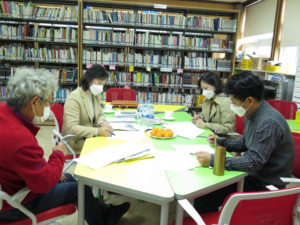 ▲화순교육지원청은 17일 화순제일중학교에서 블렌디드수업 학생평가 컨설팅장학을 실시했다.(사진제공=화순교육지원청)