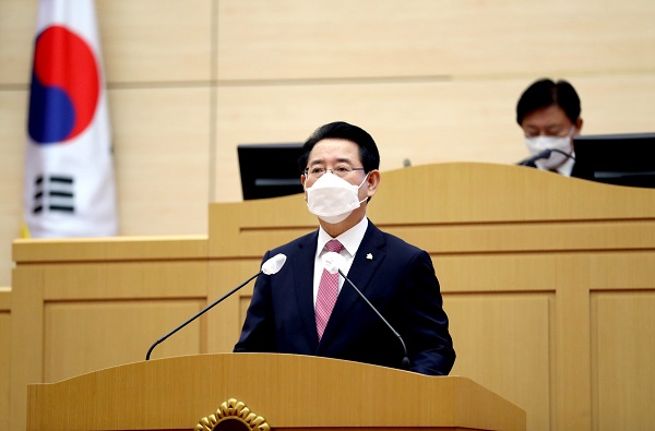▲김영록 전라남도지사는 24일 2021예산안 의회 시정연설(사진제공=전라남도)