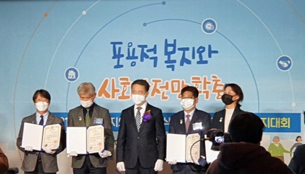 ▲장흥군은 2020년도 기초생활보장업무 추진실적 평가에서 우수지자체로 선정됐다.(사진제공=장흥군)