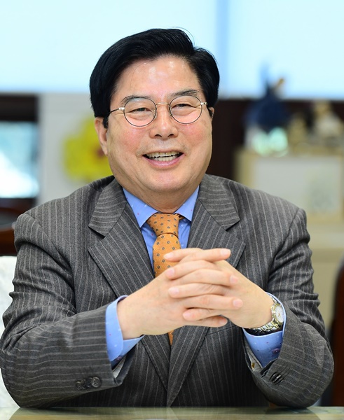 ▲유두석 장성군수(사진제공=장성군)