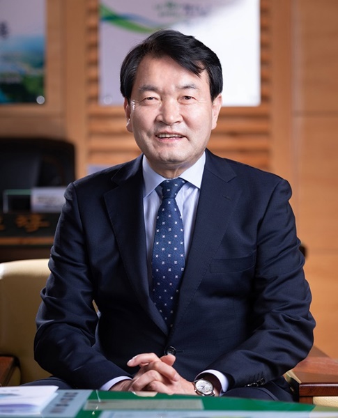 ▲정종순 장흥군수(사진제공=장흥군)