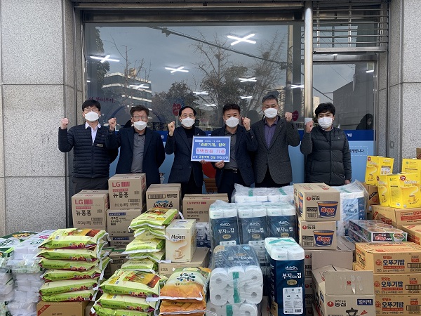 ▲건설업체 물품 기증(사진제공=순천시)