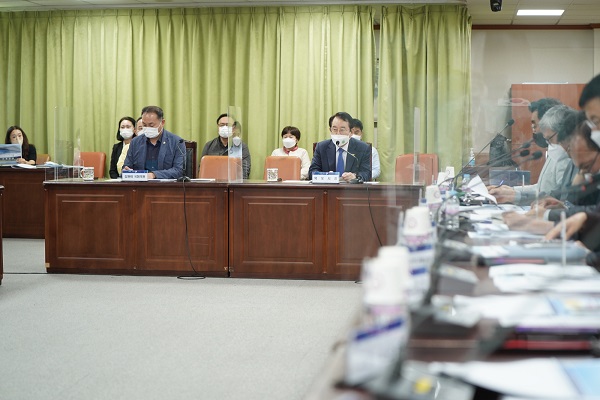 ▲목포시는 지난달 30일 ‘목포역 철도시설 재배치 및 기능개선 구상을 위한 용역’ 중간보고회를 개최했다.(사진제공=목포시)