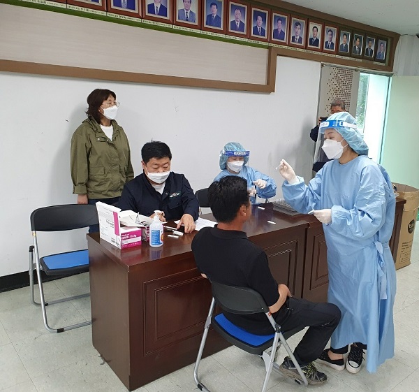 ▲영광군은 코로나19 선제적 대응을 위한 신속항원 진단검사를 실시한다.(사진제공=영광군)