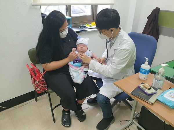 ▲진도군이 보건소내에 소아·청소년 진료실을 마련했다.(사진제공=진도군)