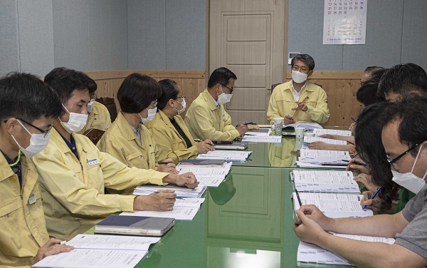 ▲구례군이 상반기 주요업무 추진상황 보고회를 가졌다.(사진제공=구례군)