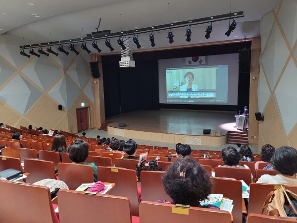 ▲전라남도교육청이 급식 직종 현업업무종사자 안전보건 교육을 실시한다.(사진제공=전라남도교육청)