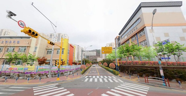 ▲남악초등학교 도로변 자녀안심 그린숲(사진제공=무안군)