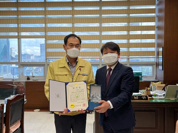 ▲보성군 벌교읍행정복지센터가 ‘2020년도 6. 25전사자 유가족 찾기 지원 우수행정기관’에 선정됐다.(사진제공=보성군)