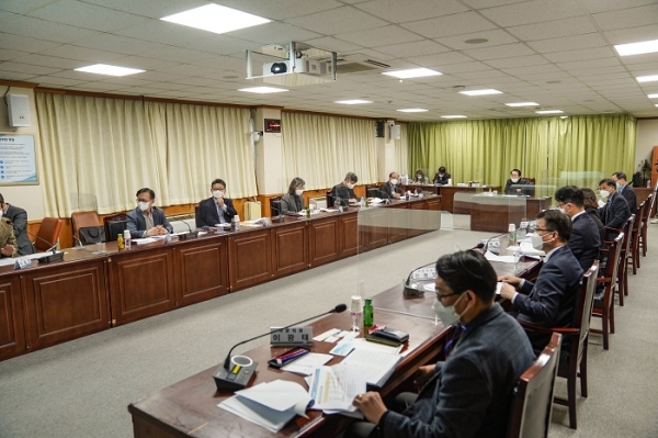 ▲목포시는 15일 ‘목포어묵 세계화 기반구축 및 육성전략 사업’ 추진을 위한 기본계획 수립 용역 착수보고회를 개최했다.(사진제공=목포시)