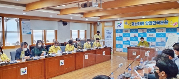 ▲장흥군은 지난달 30일 군청 상황실에서 재난대응 안전한국훈련을 실시했다.(사진제공=장흥군)