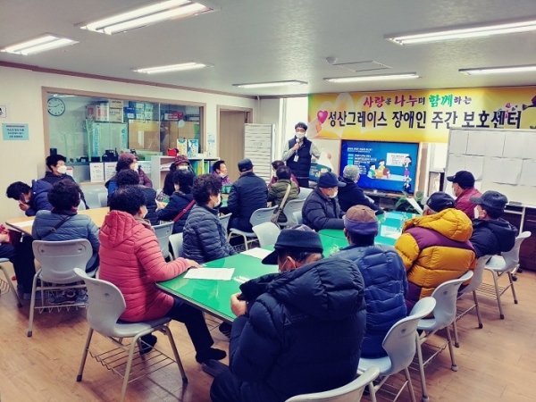 ▲목포시가 맞춤형 복지정책 추진에 힘을 쏟고 있다.(사진제공=목포시)