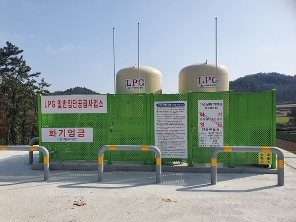 ▲LPG 소형 저장 탱크(사진제공=진도군)