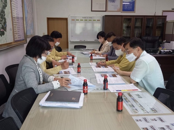 ▲영광군에서는 지난달 31일 김장오 영광군수 권한대행 주재로 종합대책 보고회를 개최했다.(사진제공=영광군)