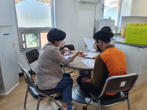 ▲광산경찰서는 관내 장애인 거주시설 22개소 및 재활 시설 12개소를 대상으로 장애인시설 점검 및 성범죄 예방 활동을 실시하고 있다(사진제공=광산경찰서)