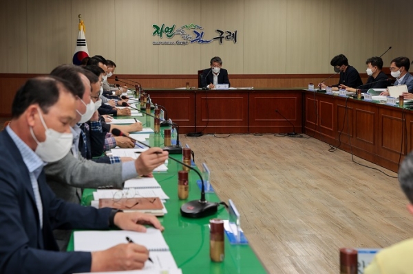 김순호 구례군수는 20일 실과장 정책토론회를 개최했다.(사진제공=구례군)