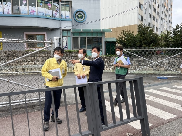 ▲박병규 광산구청장 당선인은 21일 오전 장마 등 여름철 집중호우에 대비해 지하차도 등 관내 상습침수지 현장 점검을 실시했다.(사진제공=광산구)