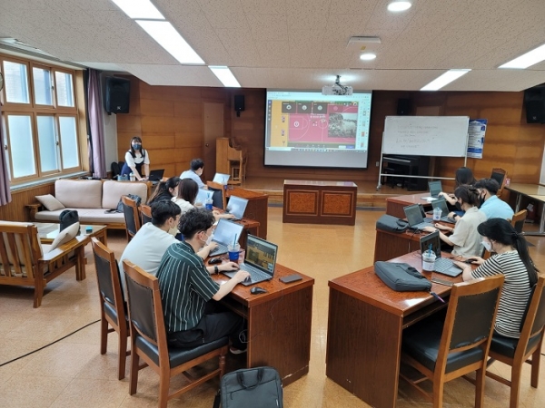 ▲보성교육지원청은 ‘2022. 학교로 찾아가는 디지털 미래수업 연수’를 운영하고 있다.(사진제공=보성교육지원청)