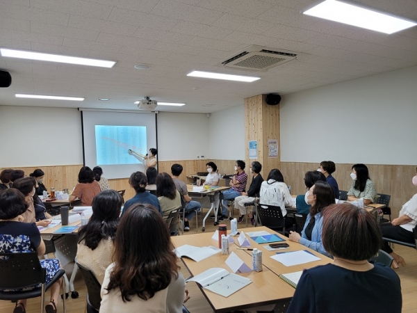 ▲전라남도교육청이 ‘수학 학습 자신감을 회복하는 임파워링 코칭 연수’를 운영한다.(사진제공=전라남도교육청)