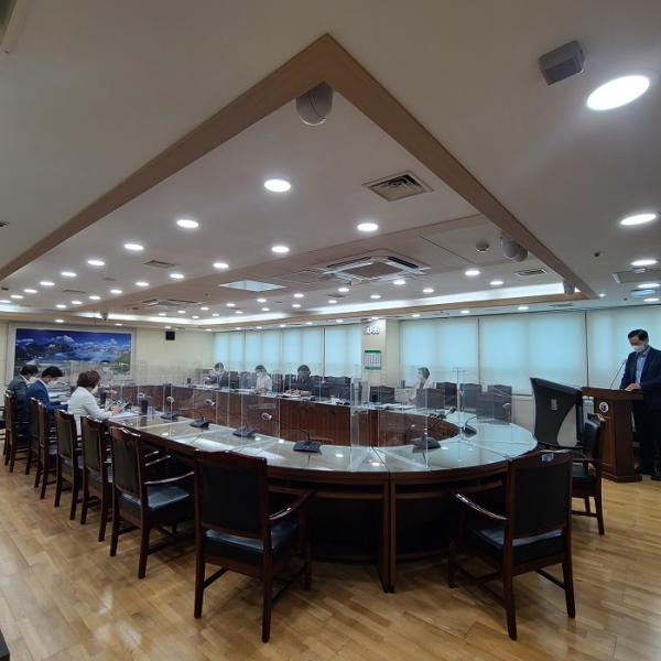 ▲전라남도교육청이 11일 성별영향평가위원회 정기회를 가졌다.(사진제공=전라남도교육청)