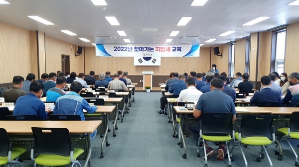 ▲무안군은 지난 27일 마을 이장들을 대상으로 찾아가는 지방세 교육을 실시했다.(사진제공=무안군)
