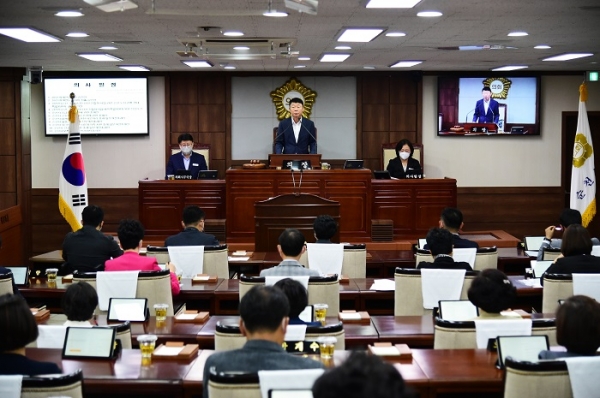 ▲순천시의회는 30일 제263회 제1차 정례회 제2차 본회의를 개최했다.(사진제공=순천시의회)