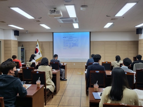 ▲전라남도교육청이 2022.홍보영상 학교현장 제작 공모사업 설명회를 가졌다.(사진제공=전라남도교육청)