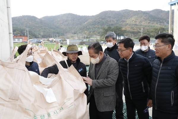 ▲진도군이 산물벼 매입을 시작으로 공공비축미곡․시장격리곡을 12월 말까지 매입한다.(사진제공=진도군)