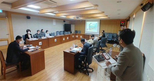 ▲장흥군은 지난 7일 정남진물과학관 수열홍보관 조성 및 리모델링 사업 추진보고회를 개최했다.(사진제공=장흥군)