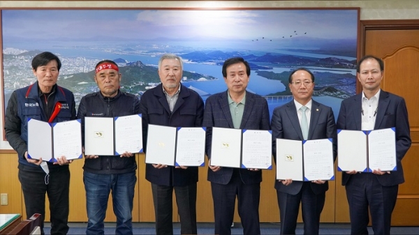 ▲목포 시내버스가 오는 16일 오전 5시부터 전 노선을 정상 운행한다.(사진제공=목포시)