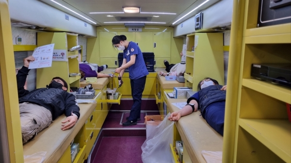 ▲담양군은 지난 15일 사랑나눔 동절기 헌혈 행사를 실시했다.(사진제공=담양군)