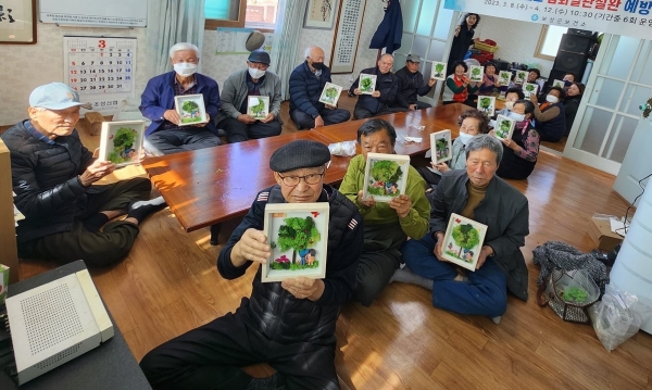 ▲보성군은 4월 말까지 보건진료소를 중심으로 8개소 경로당에서‘심뇌혈관질환 예방관리교실’을 실시한다.(사진제공=보성군)