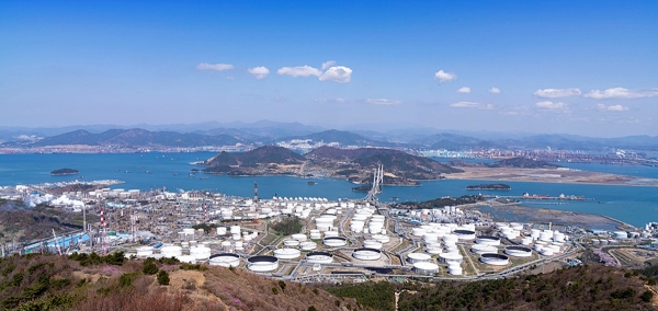 ▲산업통상자원부 주관 ‘산업단지 에너지 자급자족 인프라구축’ 공모에 여수산단이 최종 선정돼 국비 200억 원을 확보했다.(사진제공=여수시)