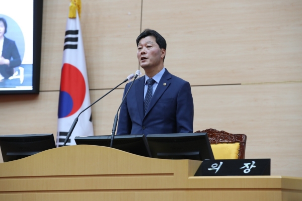 서동욱 의장