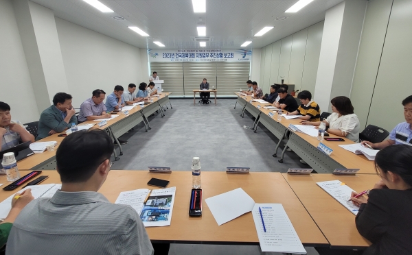 ▲완도군은 지난 8월 30일 부서별 지원 업무 추진 상황 보고회를 개최했다.(사진제공=완도군)