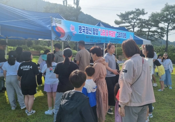 ▲장성군이 ‘장성무궁화공원’에서 지난 23일 ‘나라꽃 무궁화 그리기대회’가 열렸다.(사진제공=장성군)