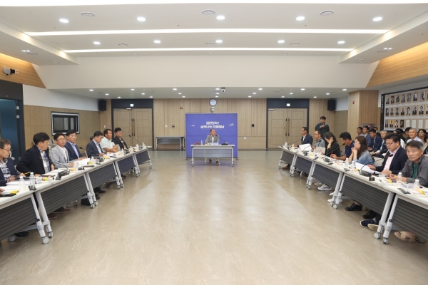 ▲해남군은 지난 25일 2024년도 예산편성을 위한 주민참여예산위원회를 개최했다.(사진제공=해남군)