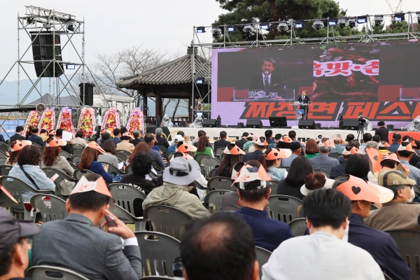 ▲구례군은 ‘2023년 구례밀 짜장면 페스티벌’을 개최했다.(사진제공=구례군)