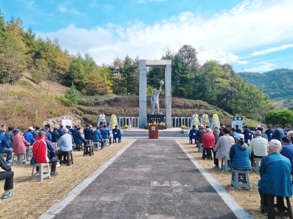 ▲제11회 석탄산업 종사 재해자 위령제 개회(사진제공=화순군)