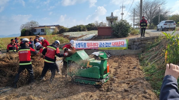 ▲무안군은 농업부산물 파쇄지원 사업을 실시한다.(사진제공=무안군)